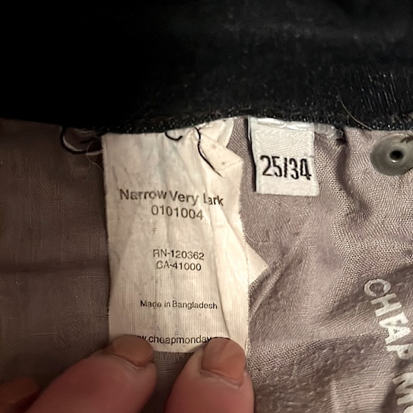 CHEAP MONDAY Mid-Rise Skinny Jeans // Size 25 - Picture 3 of 11